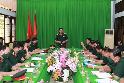 Bộ Tổng Tham mưu kiểm tra công tác sẵn sàng chiến đấu tại Trung đoàn 9, Quân khu 9